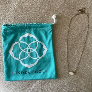 Kendra Scott Pendent Necklace